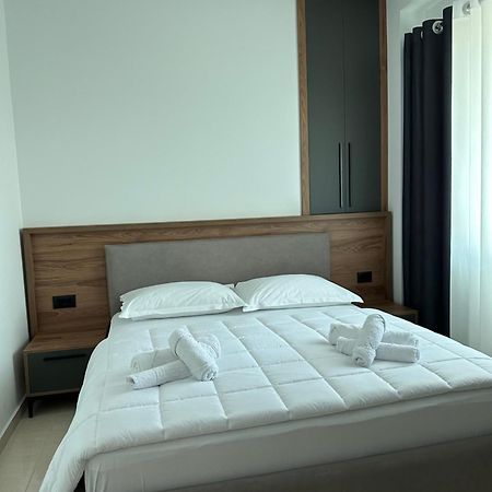 Gael Luxury Apartment Μπεράτ Εξωτερικό φωτογραφία