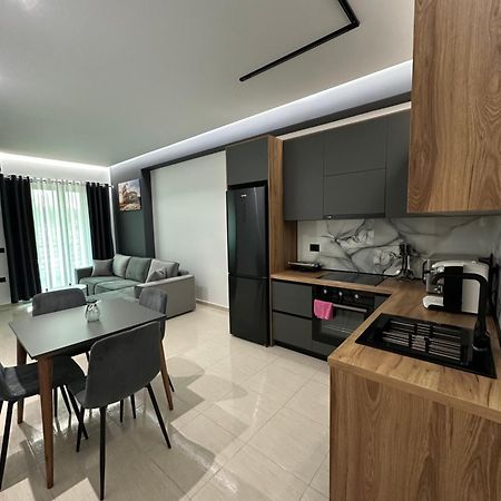 Gael Luxury Apartment Μπεράτ Εξωτερικό φωτογραφία