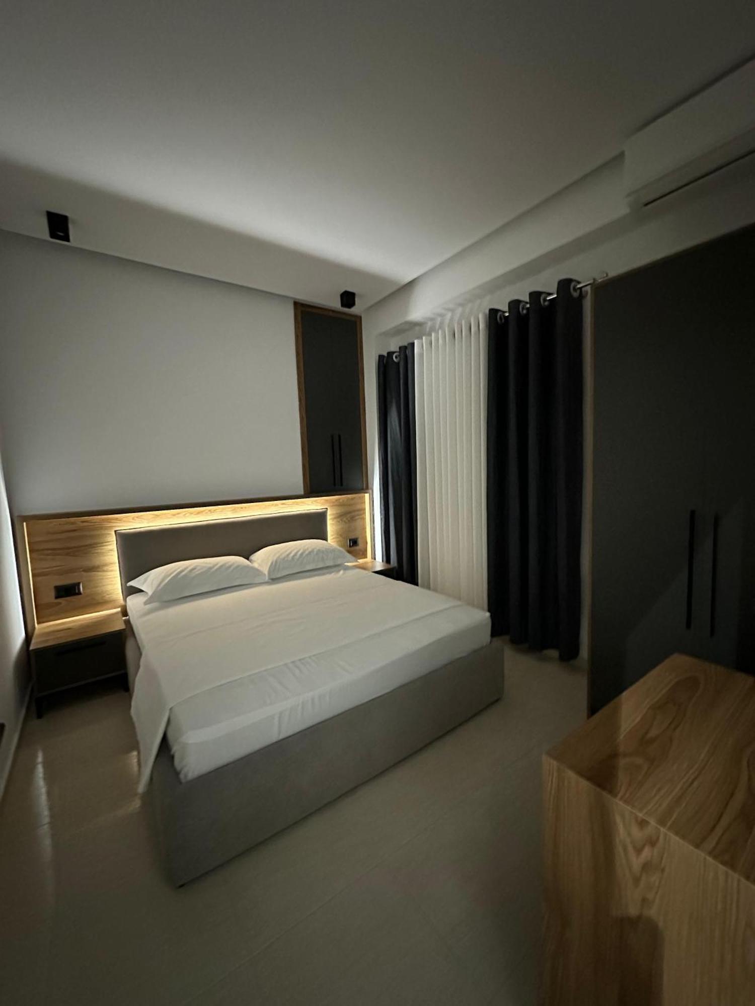 Gael Luxury Apartment Μπεράτ Εξωτερικό φωτογραφία