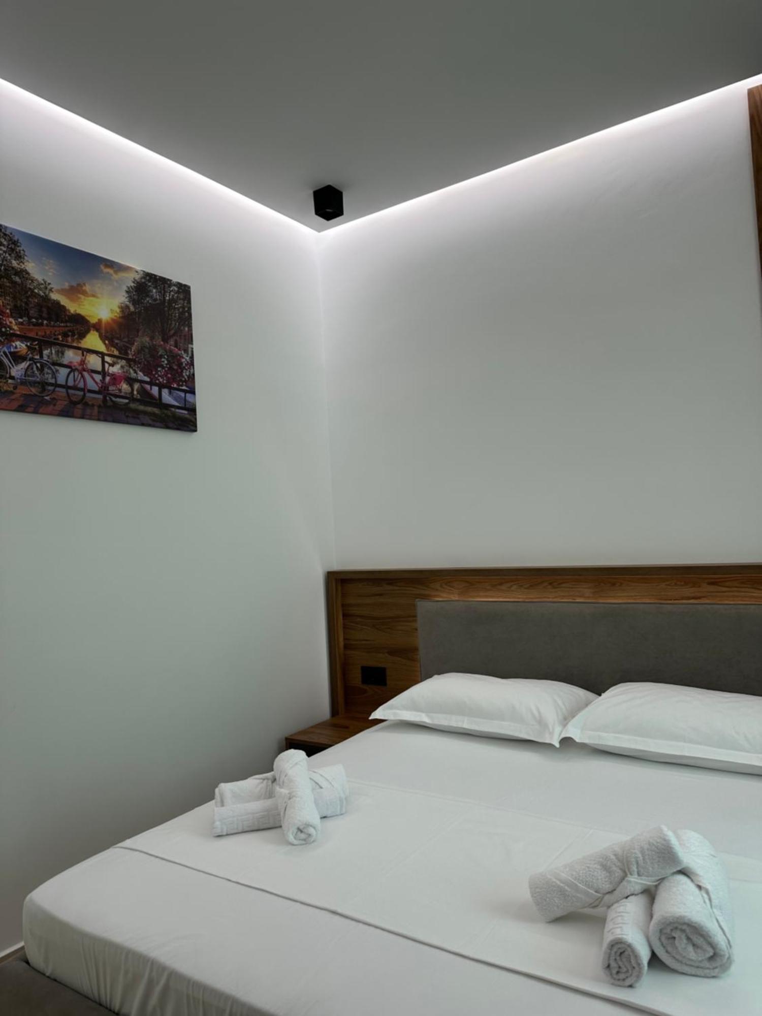 Gael Luxury Apartment Μπεράτ Εξωτερικό φωτογραφία