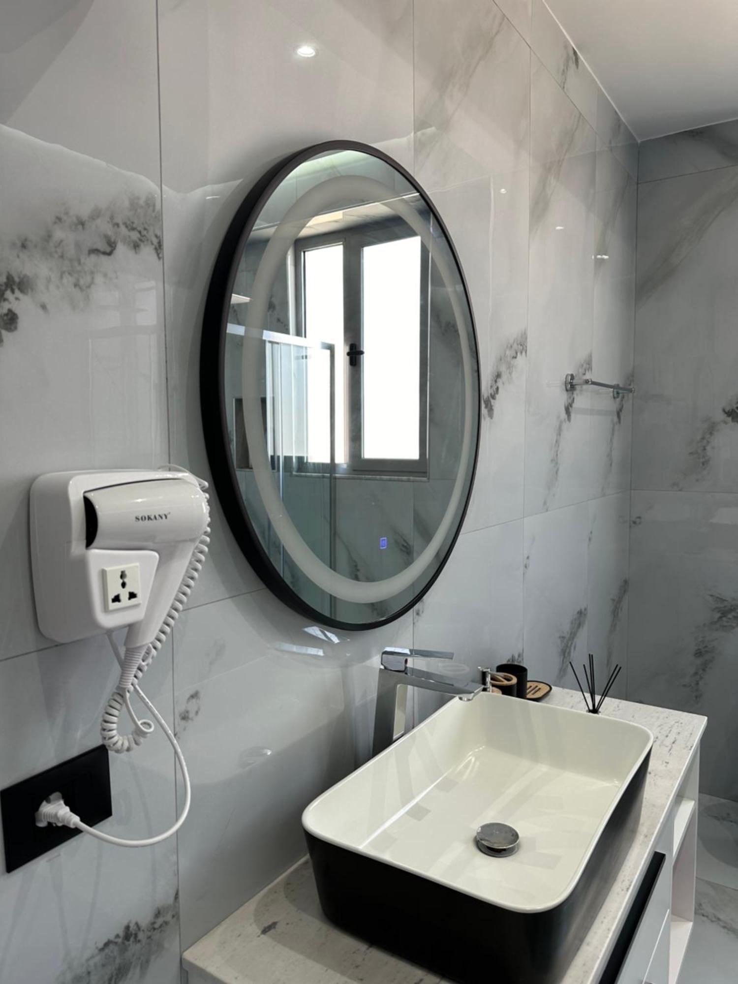 Gael Luxury Apartment Μπεράτ Εξωτερικό φωτογραφία